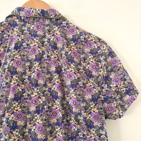 Vintage Floral Button-Up Shirt Women's Size Large – Flower Buttons – Cottagecore - Picture 5 of 9